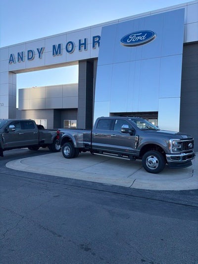 2027 Ford F-350 Lariat DRW