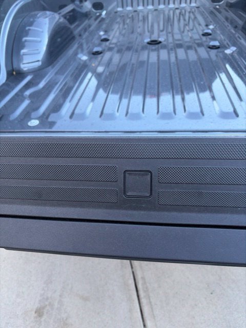 2027 Ford F-350 Lariat DRW