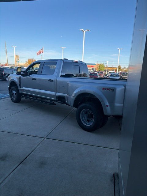 2027 Ford F-350 XL DRW