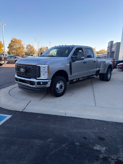 2027 Ford F-350 XL DRW