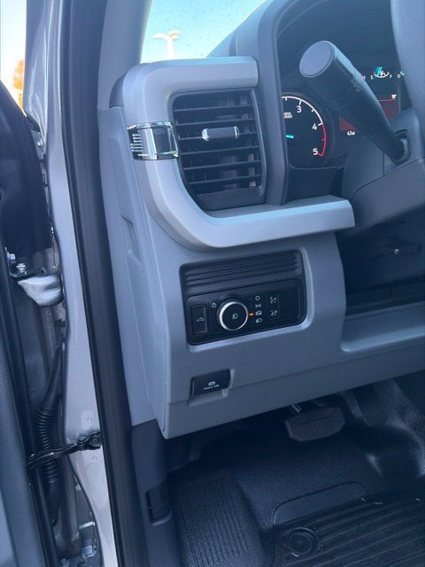 2027 Ford F-350 XL DRW