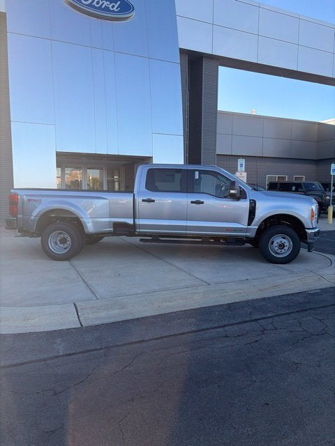 2027 Ford F-350 XL DRW