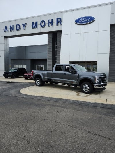 2027 Ford F-350 Lariat DRW