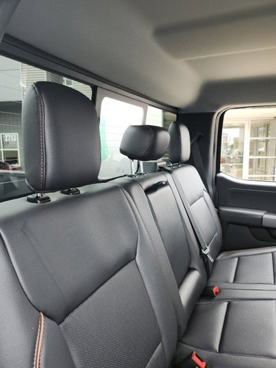 2027 Ford F-350 Lariat DRW