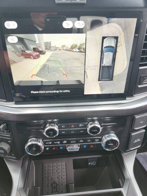 2027 Ford F-350 Lariat DRW