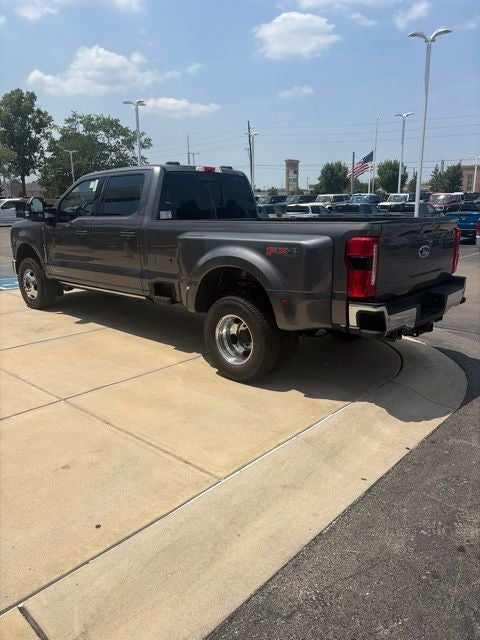 2026 Ford F-350 DRW