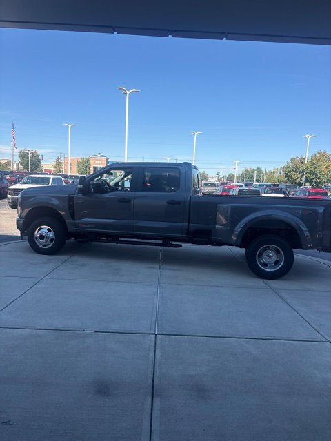 2027 Ford F-350 XL DRW