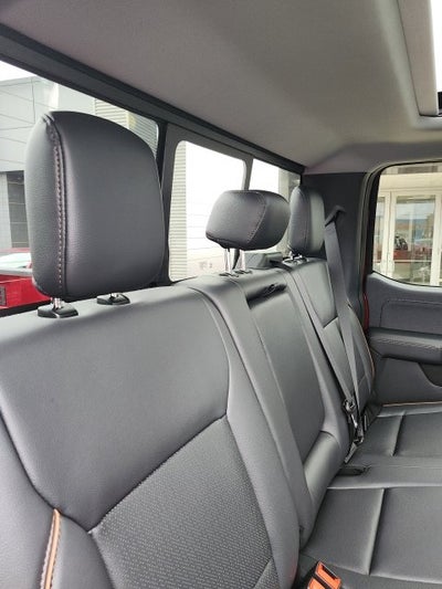 2027 Ford F-350 Lariat DRW