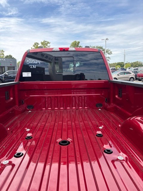 2027 Ford F-350 Lariat DRW