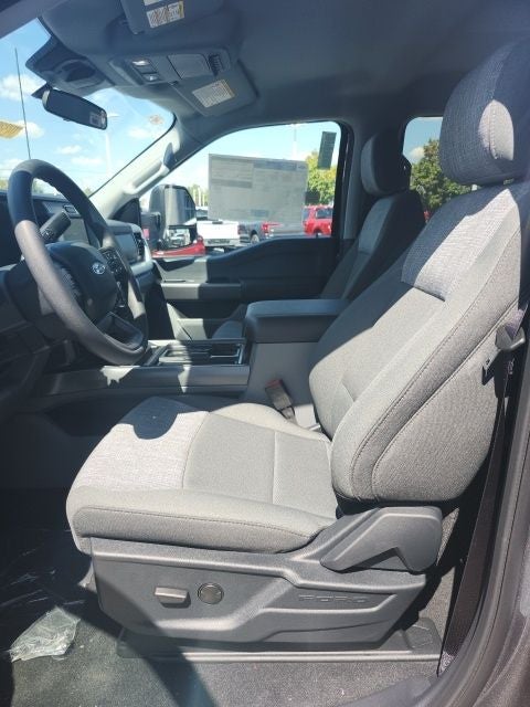 2026 Ford F-350 XLT DRW