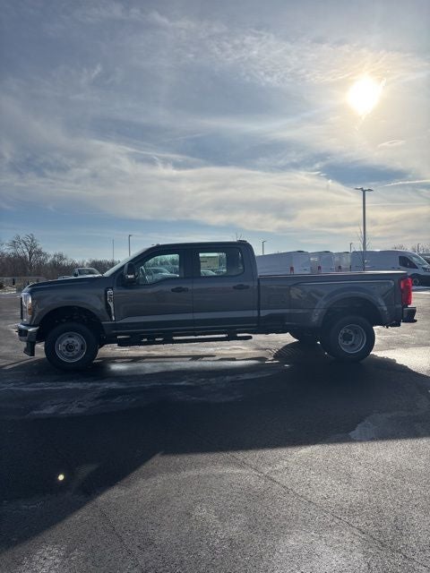 2026 Ford F-350 XL DRW