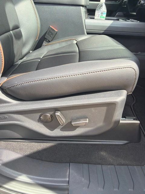 2026 Ford F-350 Lariat DRW