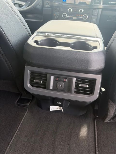 2026 Ford F-350 Lariat DRW
