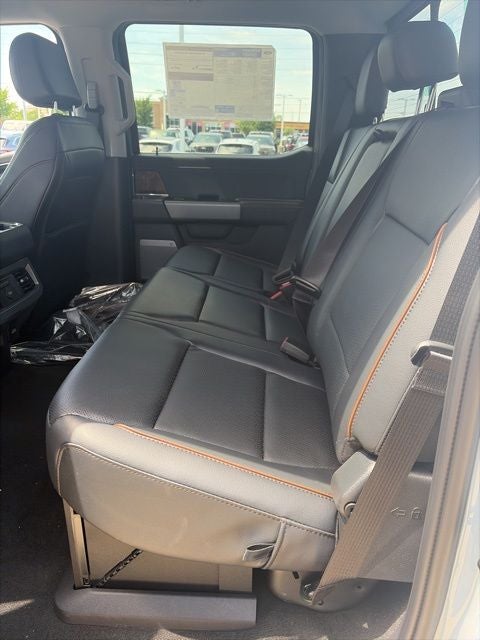 2026 Ford F-350 Lariat DRW