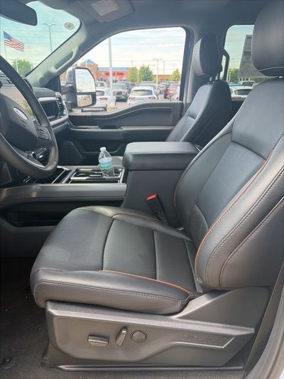 2026 Ford F-350 Lariat DRW