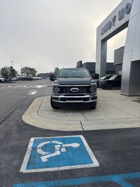 2026 Ford F-350 XLT DRW
