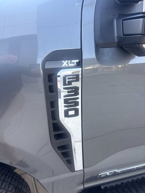 2026 Ford F-350 XLT DRW