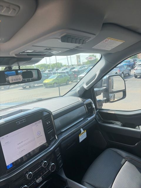 2026 Ford F-350 Lariat DRW