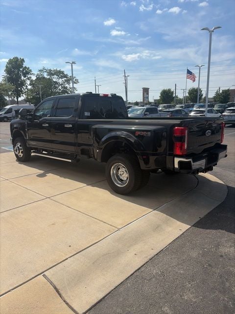 2026 Ford F-350 Lariat DRW