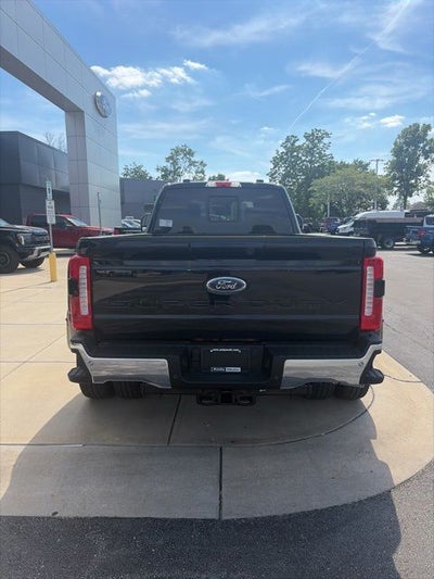 2026 Ford F-350 Lariat DRW