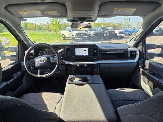 2025 Ford F-350 XLT DRW
