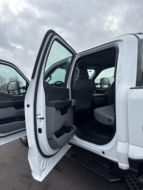 2026 Ford F-350 XL DRW