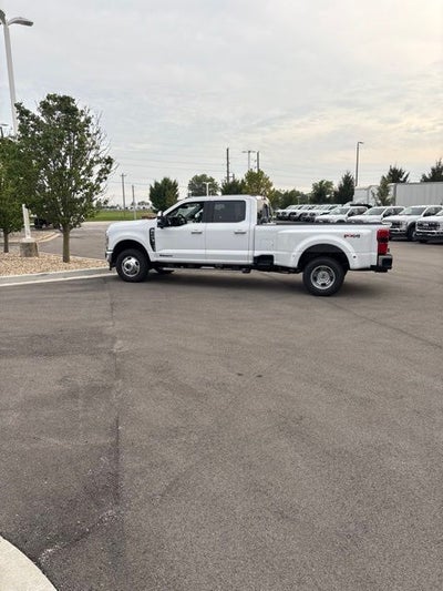 2026 Ford F-350 Lariat DRW