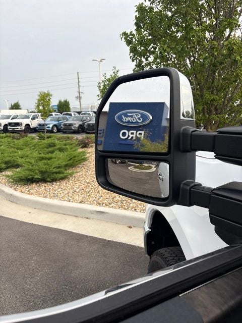 2026 Ford F-350 Lariat DRW