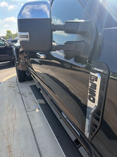 2026 Ford F-350 Lariat DRW