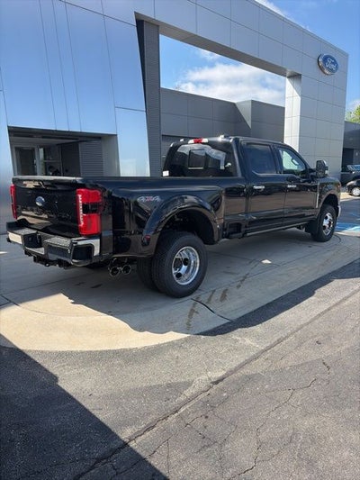 2026 Ford F-350 Lariat DRW