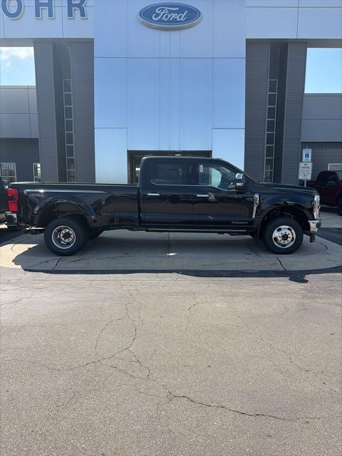 2026 Ford F-350 Lariat DRW