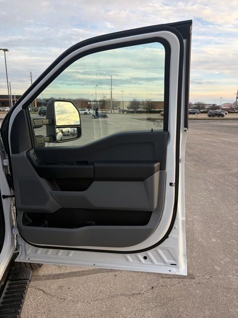 2026 Ford F-350 XL DRW