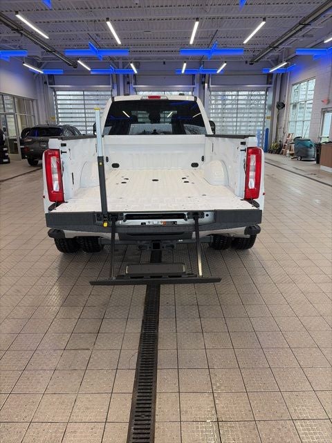 2026 Ford F-350 XLT DRW