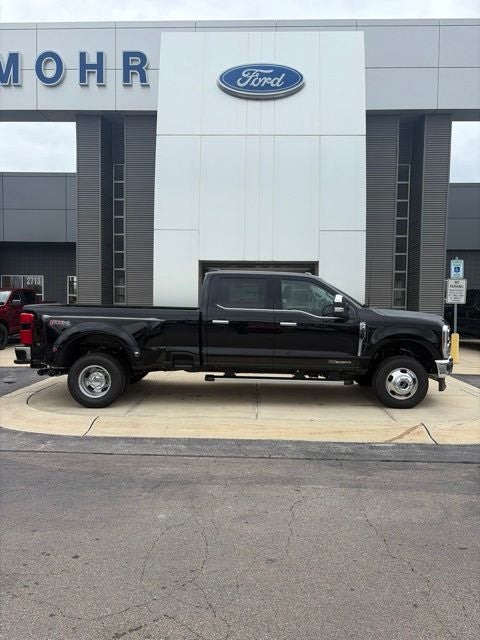 2026 Ford F-350 Lariat DRW