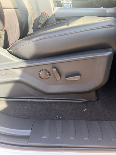 2026 Ford F-350 Lariat DRW
