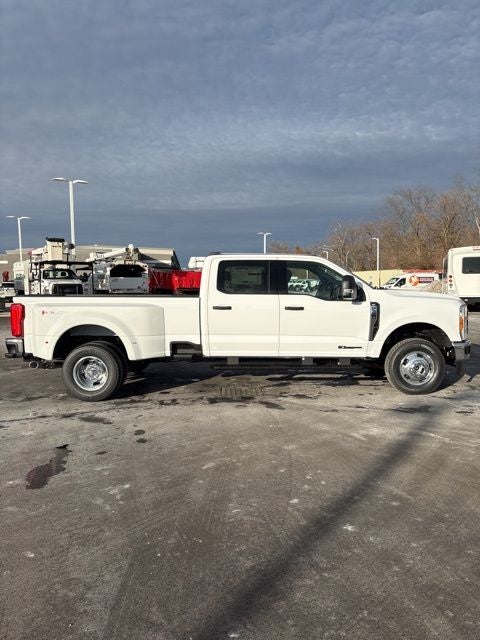 2026 Ford F-350 XLT DRW