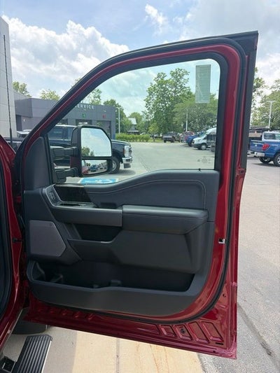 2026 Ford F-350 Lariat DRW