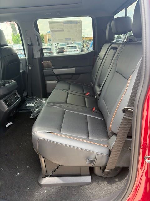 2026 Ford F-350 Lariat DRW