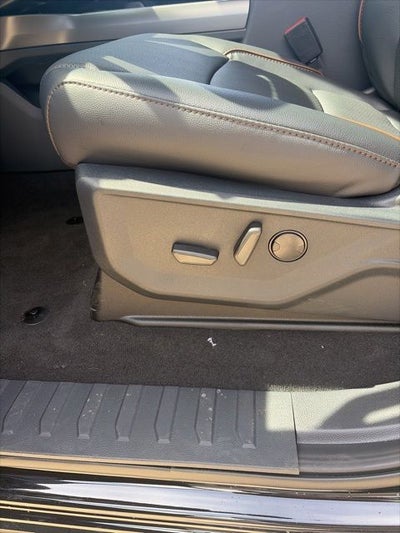 2026 Ford F-350 Lariat DRW