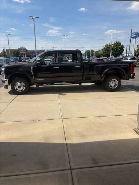 2026 Ford F-350 Lariat DRW