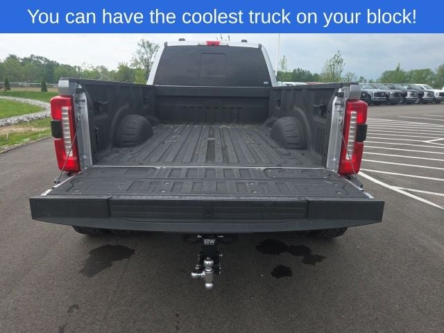 2023 Ford F-450 Lariat DRW