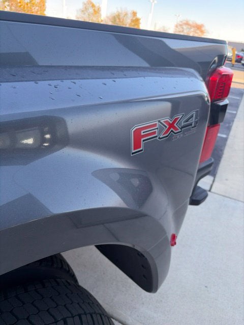 2027 Ford F-450 Platinum