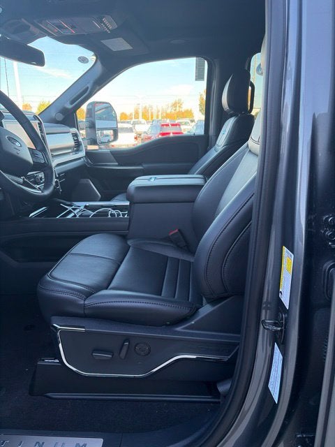 2027 Ford F-450 Platinum