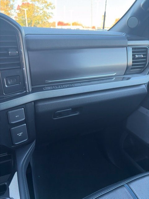 2027 Ford F-450 Platinum