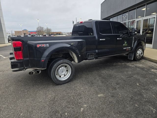 2023 Ford F-450 Lariat DRW