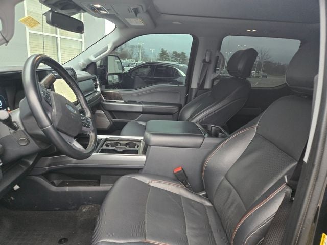 2023 Ford F-450 Lariat DRW