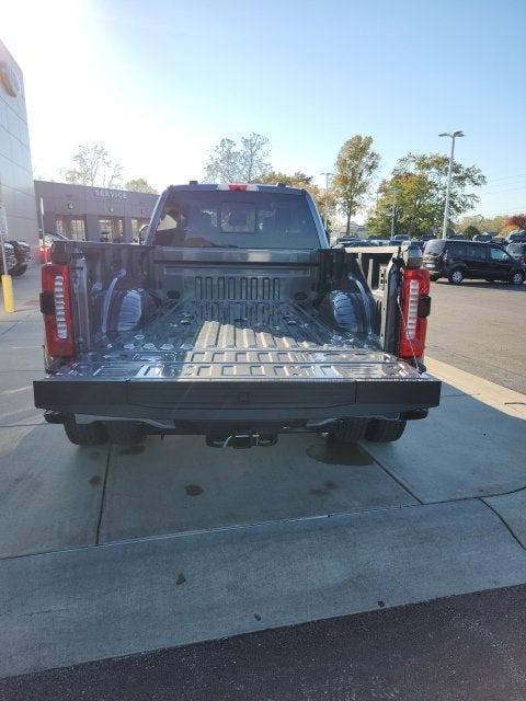 2027 Ford F-450 Lariat DRW