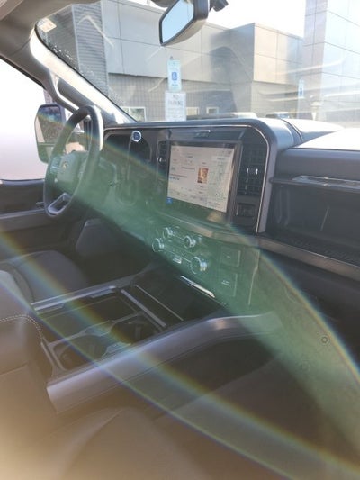 2027 Ford F-450 Lariat DRW