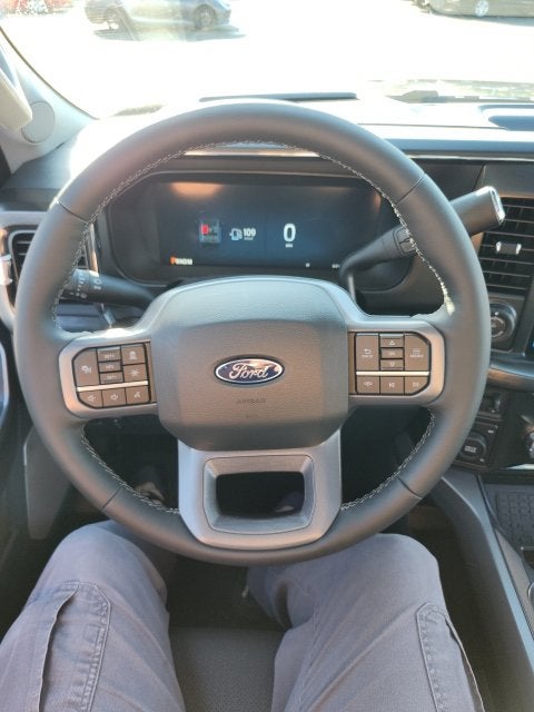 2027 Ford F-450 Lariat DRW