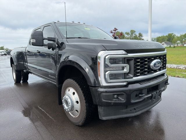 2025 Ford F-450 Platinum